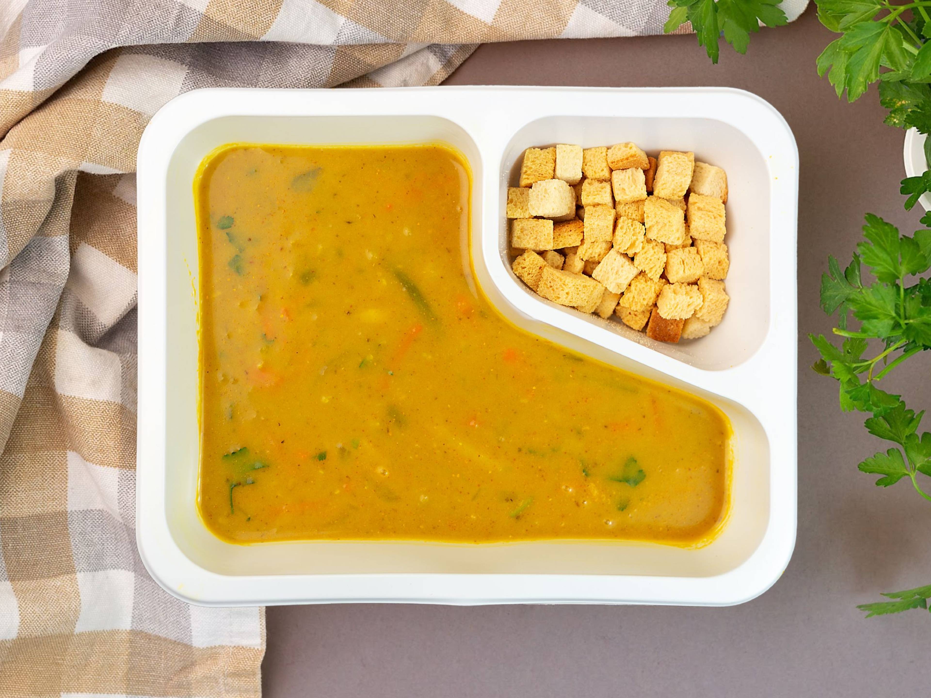 Zupa chowder kukurydziany