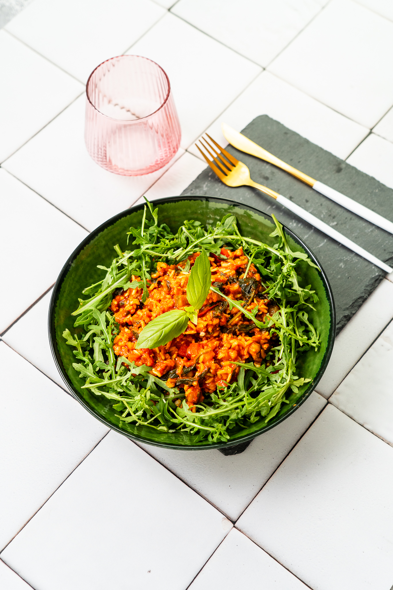 Risotto z cukinią, szpinakiem i fasolą