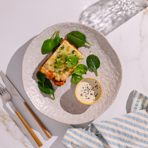 Keto lasagne z wieprzowiną i bakłażanem 