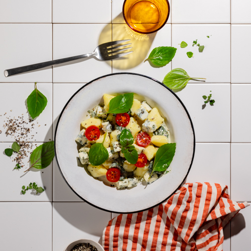 Gnocchi w sosie szpinakowym z serem pleśniowym