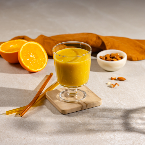 Koktajl pomarańczowy z mango i bananem