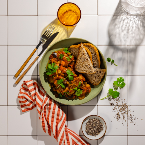 Wegetariańskie Ratatouille z pieczywem żytnim