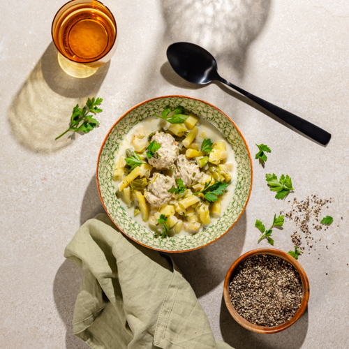 Zupa koperkowa z fasolką szparagową i wieprzowymi pulpecikami