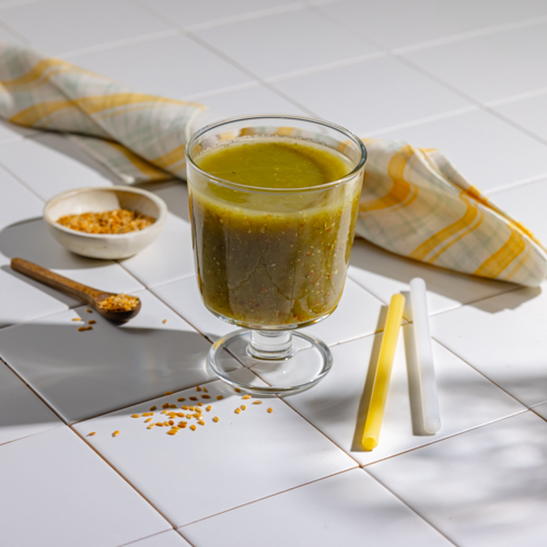 Zielony koktajl z jabłkiem i imbirem