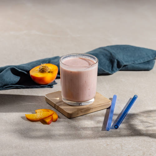 Koktajl białkowy brzoskwiniowo-porzeczkowy (może zawierać pestkę)